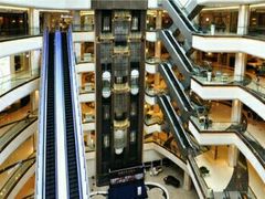 -红星美凯龙国际家居博览中心至尊mall停车场