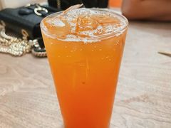 番茄梅酒轻饮-知亘茶食