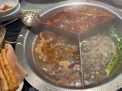 -廖掌柜·重庆鲜货火锅(上海首店)