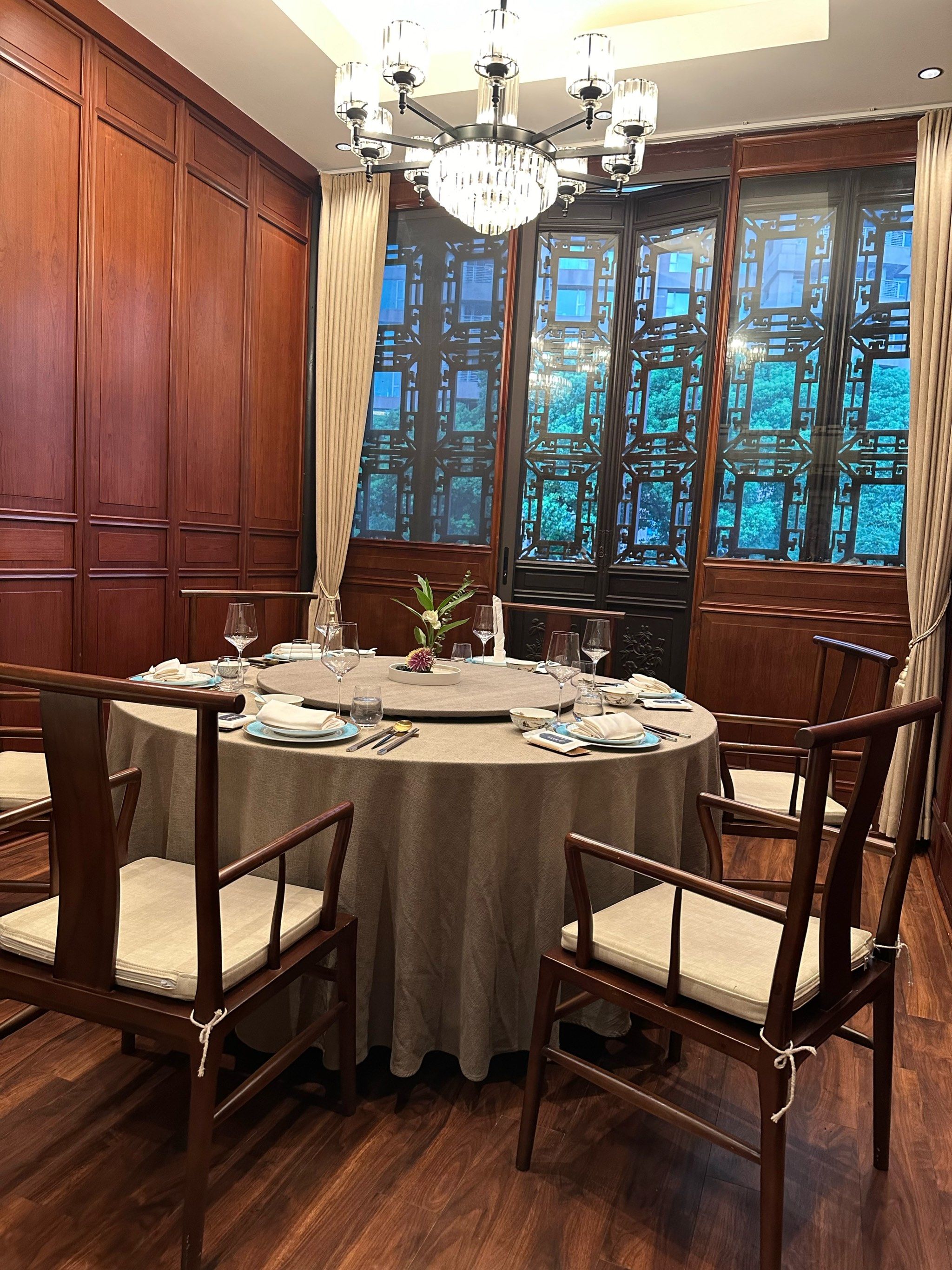 徽苑壹號·园林餐厅环境优雅 风景优美