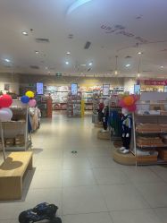 -孩子王游乐场(临沂吾悦广场店)