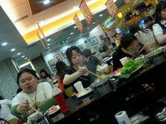 -呷哺呷哺(哈尔滨红博购物广场店)