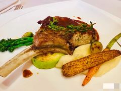 -塞纳河法国餐厅(意式风情街店)