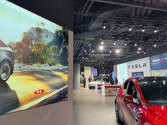 -TESLA 特斯拉(上海太古汇体验店)