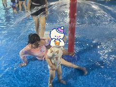 -青岛东方影都融创水世界