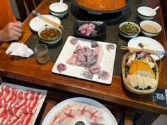 -景明轩•养生酸汤鱼火锅 云贵鲜菌 现舂野果酸汤(王寨小区店)