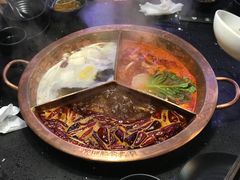 三拼锅底-锅说大脸毛肚重庆老火锅(佐阾店)