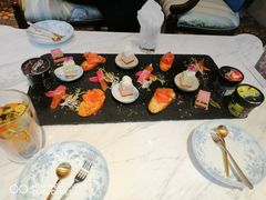双人下午茶套餐-香榭大堂吧 Champs-Elysées Bar(上海南新雅皇冠假日酒店)