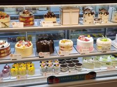 面包甜点陈列柜-BreadTalk面包新语·烘焙蛋糕(高德置地春广场店)