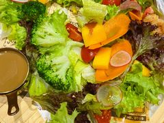 -自然食集西餐厅(泰晤士小镇店)