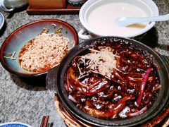 金牌响油鳝糊-南京大牌档(青岛万象城店)