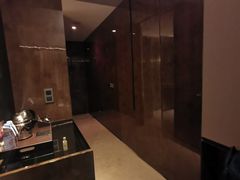 -广州天河希尔顿酒店