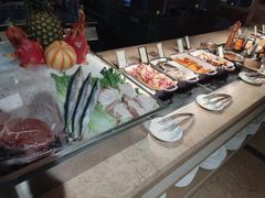 -大中华希尔顿酒店-念自助餐·嗨啤·小龙虾