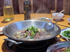 -大众跷脚牛肉馆·非遗传承单位(峨眉山店)