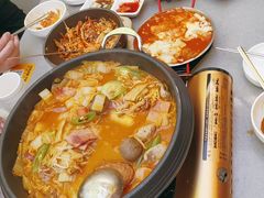 -豚妈妈汤饭·部队锅(南京东路店)