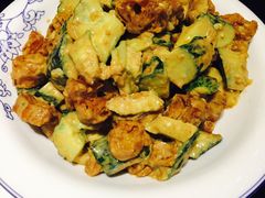 黄瓜拌油条-梅飞酒家(桑园路店)