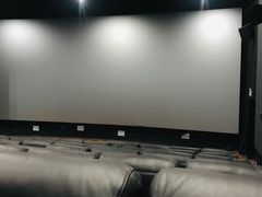 -大光明丽星VIP影城(昌里路杜比全景声店)