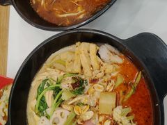 -吕阿婆骨汤麻辣烫(云岗店)