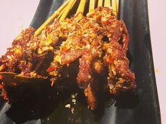 生吃牛肉小串-喝丢一只鞋辣炒海鲜小烧烤(三八广场店)
