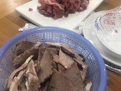 特色熟牛肉-老秦凉都黄牛肉馆(九堡店)