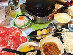 -鲜入围煮花胶鸡海鲜火锅