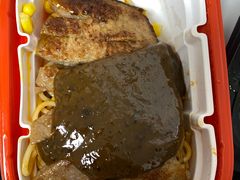 -汤姆家的牛排意面披萨(新城市广场店)