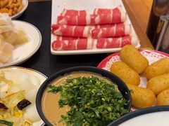 -沸炉重庆老火锅(军事博物馆店)