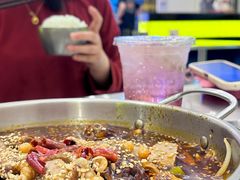 -蓉三少冒烤鸭·四川小吃集(北京首店)