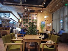 大堂-雨舍咖啡(汉神购物广场咖啡街区店)