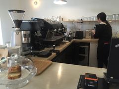 -Cafe Villa