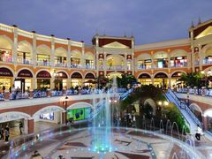 -佛罗伦萨小镇广佛名品奥特莱斯(疏港路店)