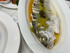 -万龙洲海鲜(大兴绿地缤纷城店)