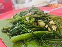 -Pakorn's Kitchen