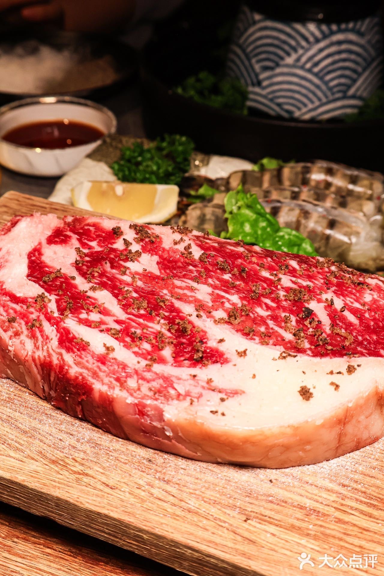 来打卡现切和牛烧肉天花板吧！好吃到哭……