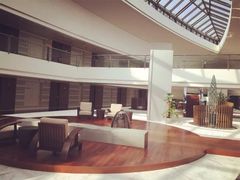 滴水湖皇冠假日酒店-上海滴水湖皇冠假日酒店