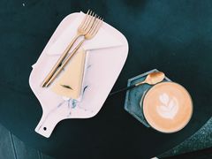 -UNI UNI(环亚凯瑟琳店)