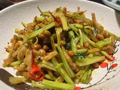 香辣牛肚丝-慕湘精致湖南菜(水贝店)
