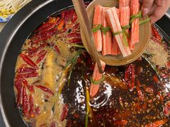 -黄潇洒老火锅(九眼桥宏济巷店)