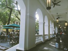 -星巴克臻选(广州沙面店)