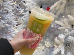 -奈雪的茶(湖滨银泰in77C区PRO店)