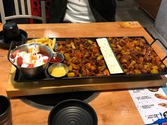 -肥肥虾庄·金牌油焖大虾(杨园滨江时代walk店)