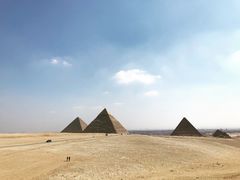 -吉萨金字塔群