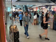 -东荟城名店仓