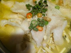 -吕氏疙瘩汤·海鲜新鲁菜(凯德mall新都心店)