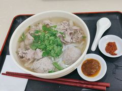 -飞厦老二手槌牛肉丸店