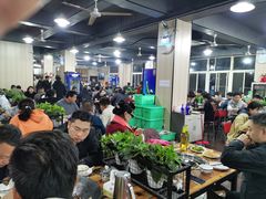大堂-皖北巫氏三胖地锅鸡(长淮总店)