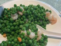 基围虾炒豌豆-梁子湖东篱老屋生态庄园
