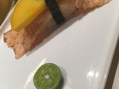 -余欢领鲜火锅(新街口店)