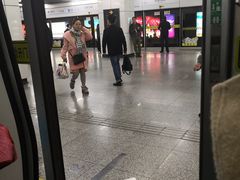 -陆家浜路(地铁站)