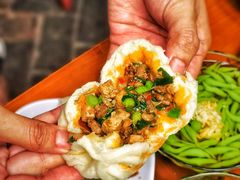 -李与白包子铺(桐梓林店)